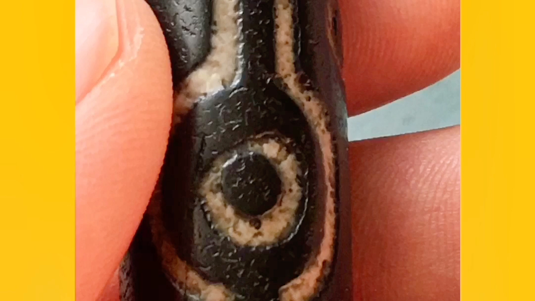 战国蜻蜓眼与千年古天珠之眼文化