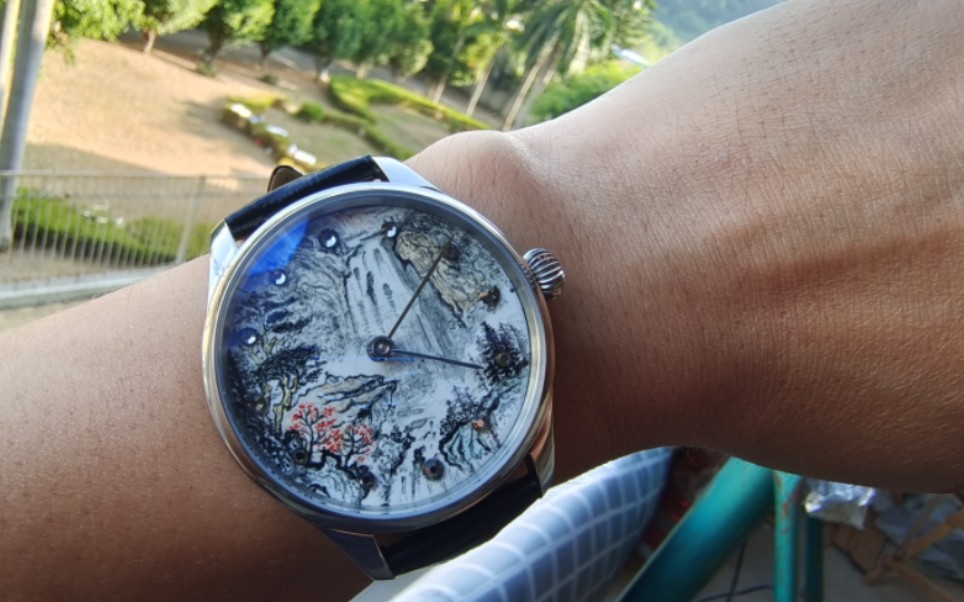 小视窗大世界.微绘珐琅手表国画山水画风格制作过程分享