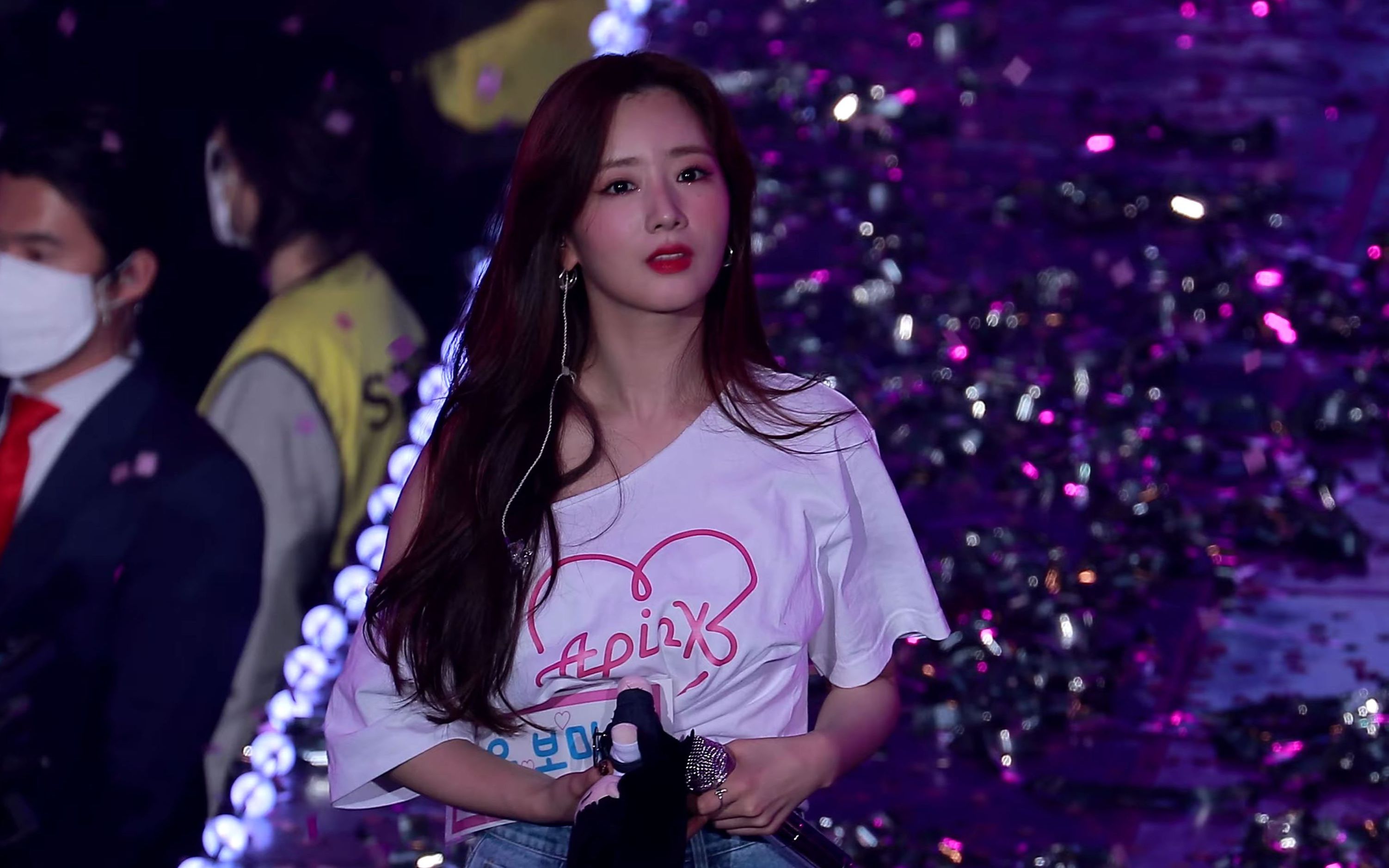 apink尹普美200202apink尹普美如果你向我招手