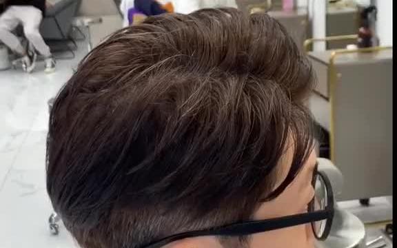 李现同款发型～夏日男士发型推荐三七分无痕挑烫,适合露额头的小哥哥