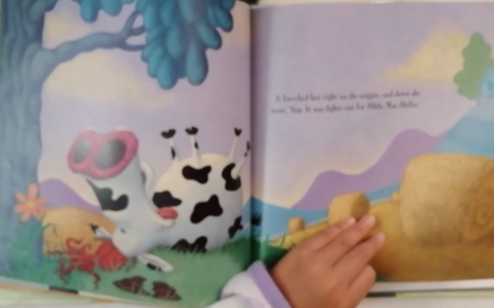 [图]MOO WHO - KIDS BOOKS READING BY KIDS