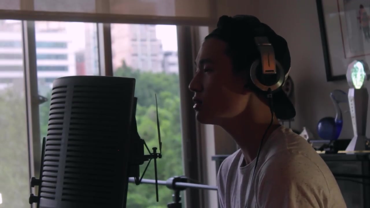 [图]Eric Chou周兴哲-Like I'm Gonna Lose You-(Cover Meghan Trainor ft. John Legend )