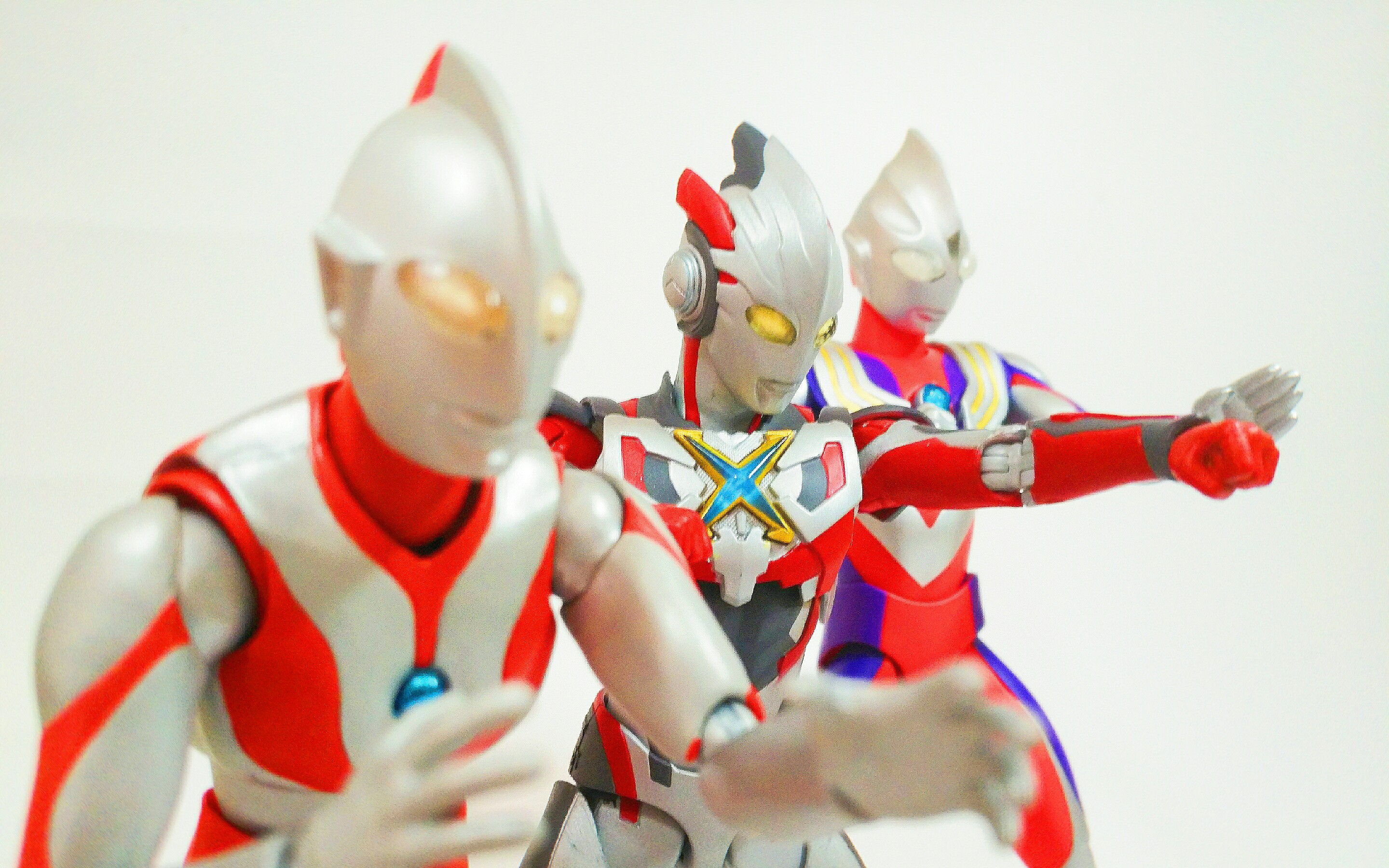 【油条玩测评】shf艾克斯奥特曼 电子奥特曼 哥莫拉装甲