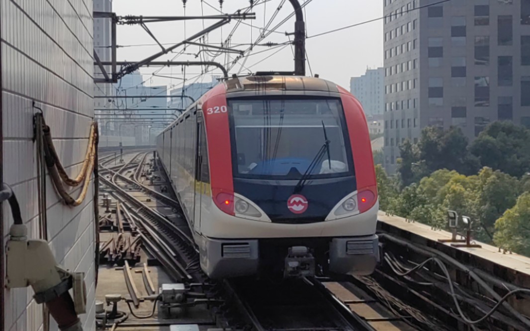 上海地铁3号线车型图片
