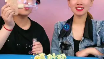 投影照相机，真好玩，可以把照片投在墙上