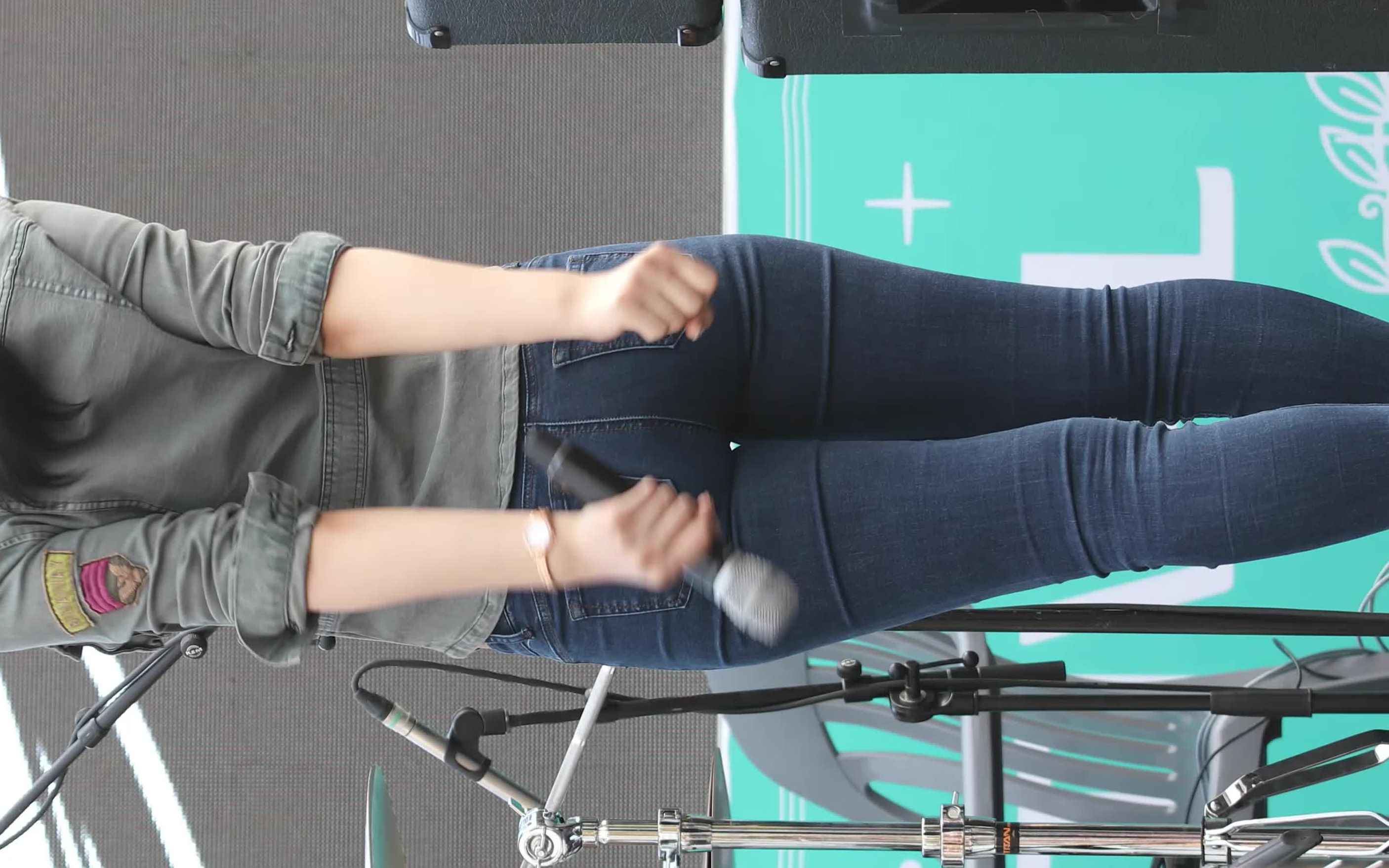 rockit girl 韩智允(han leeseul) 牛仔裤 现场饭拍 fancam 横屏4k