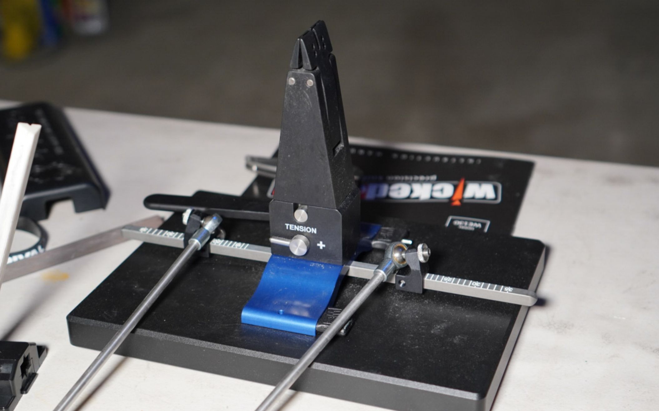 活动  顶级 定角磨刀器 wicked edge 恶魔刀锋 we-100 与 we-130的