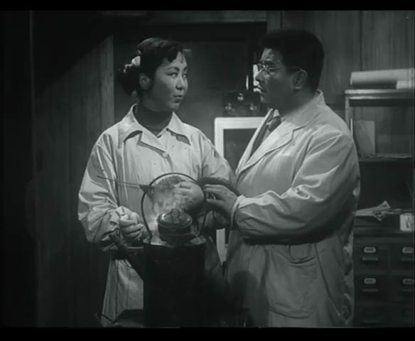 【护士日记】王丹凤太美,蒋天流醋海翻波 (1957)哔哩哔哩bilibili