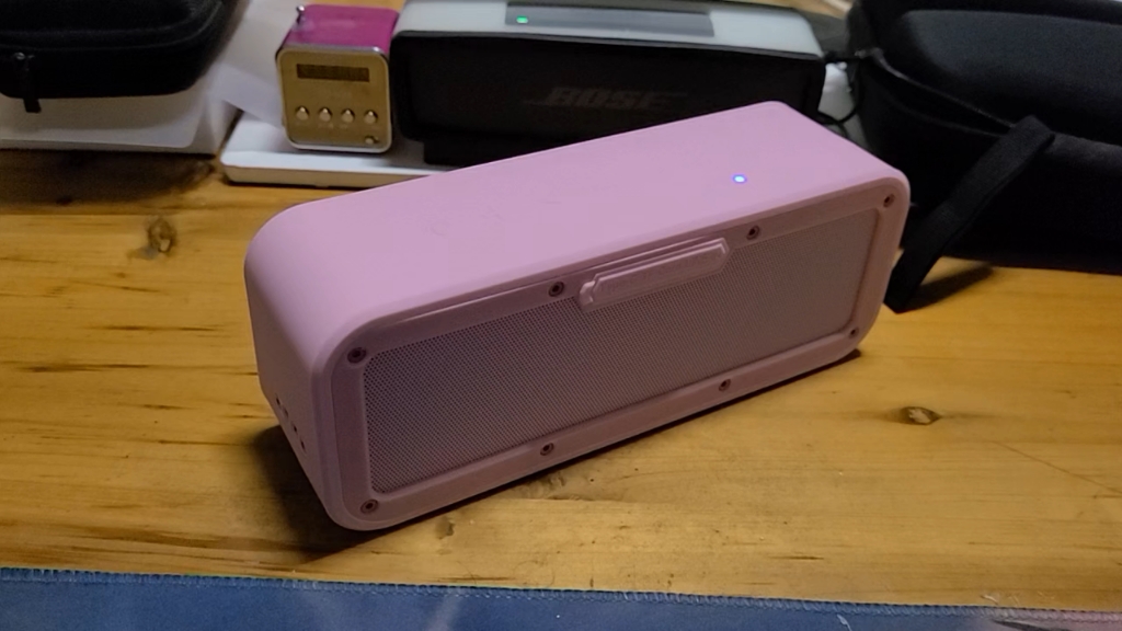 便携式蓝牙音箱喜多宝粉色1983 50w 一款会行走的音箱②_哔哩哔哩