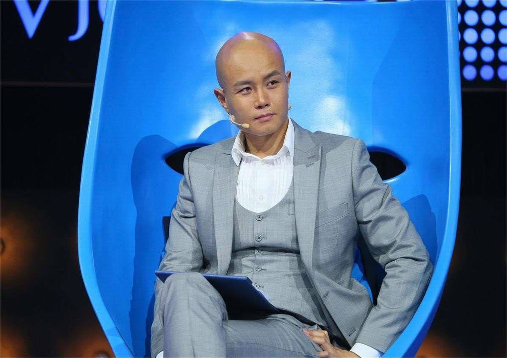 超级演说家节目中的导师乐嘉,是一个怎样的人?