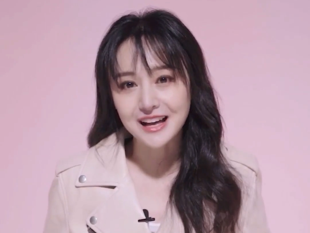 粉嫩的样子,好可爱的小爽!