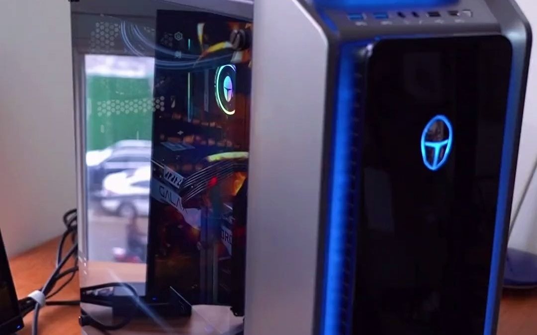 游戏#电脑主机#雷神台式机 #雷神黑武士 #雷神银翼显示器 #台式机