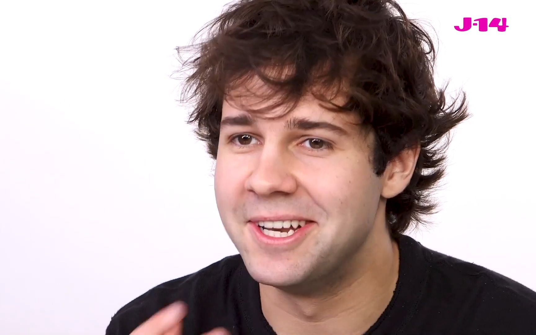 【中字】david dobrik,讲诉kylie jenner,charlie puth,liza等人和他