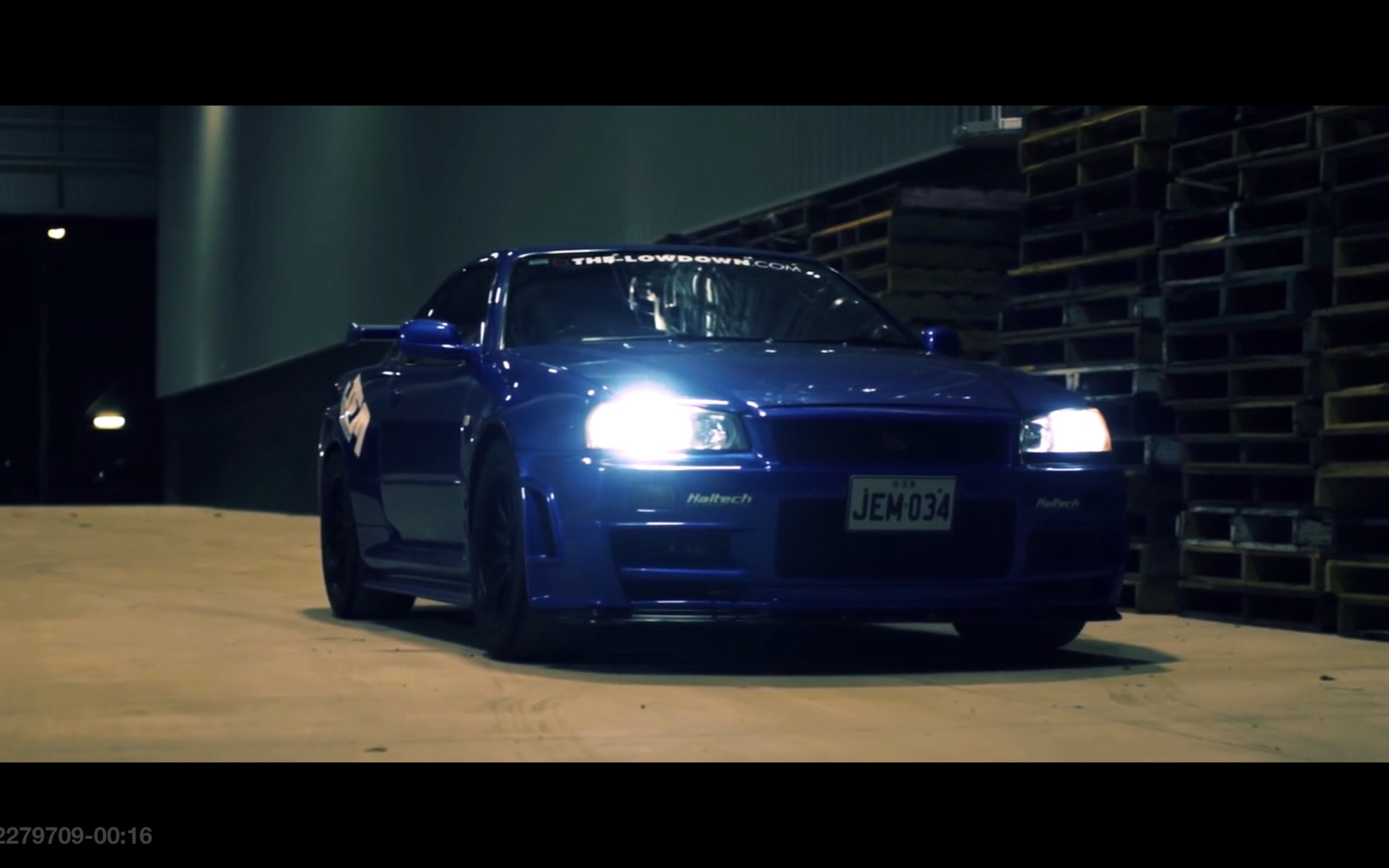 保罗沃克gtr r34壁纸图片