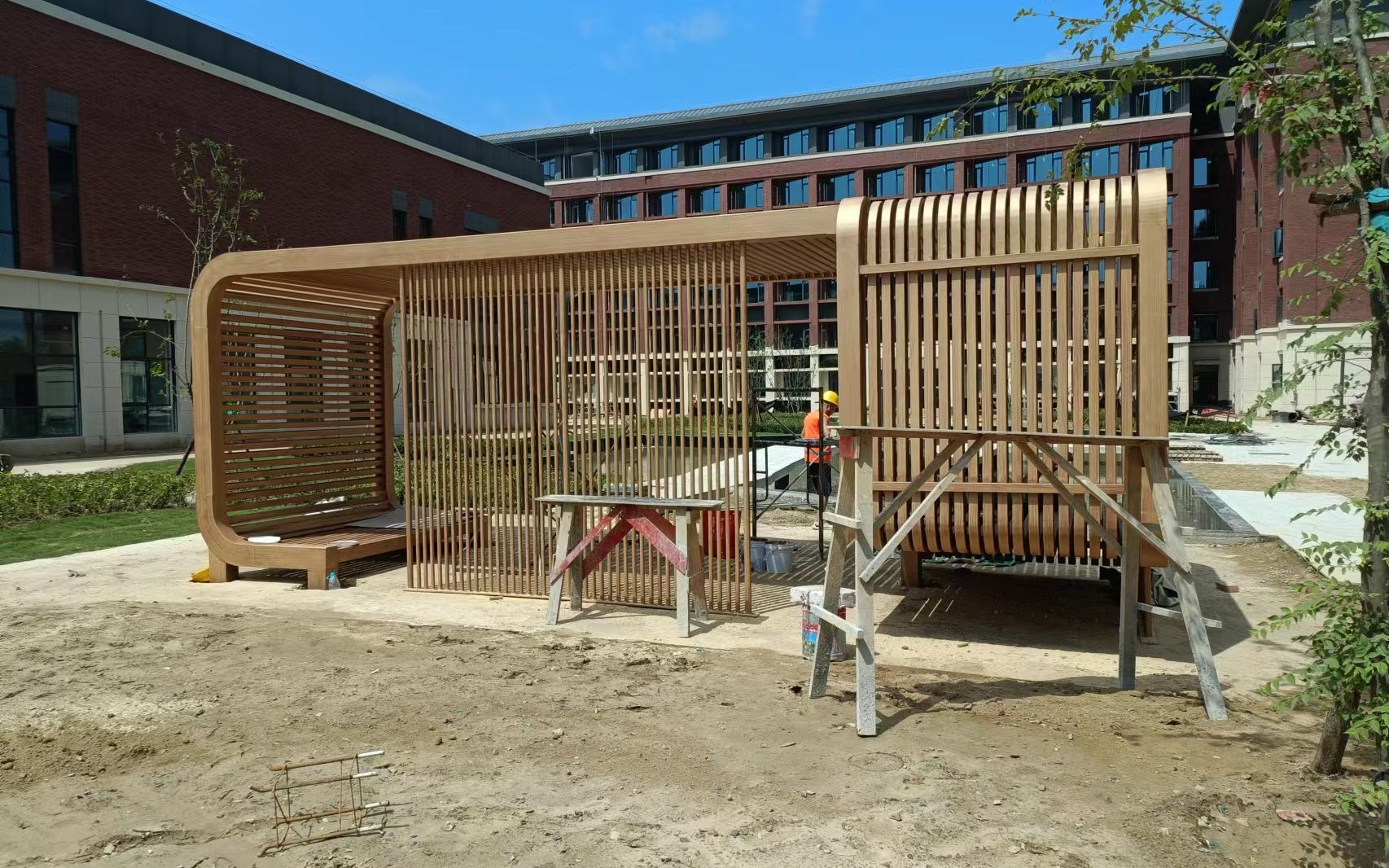 园林景观不锈钢镀锌管廊架,凉亭怎样做木纹漆?