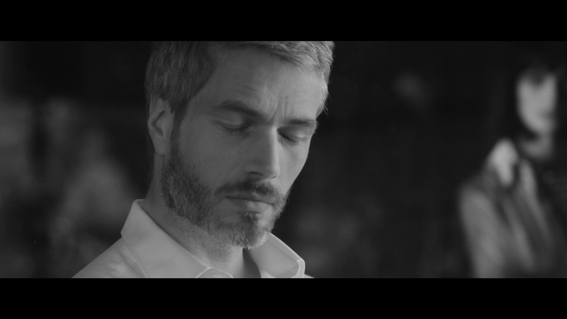 apo镜头才能拍出这么有质感的黑白片的老电影效果!_哔哩哔哩_bilibili