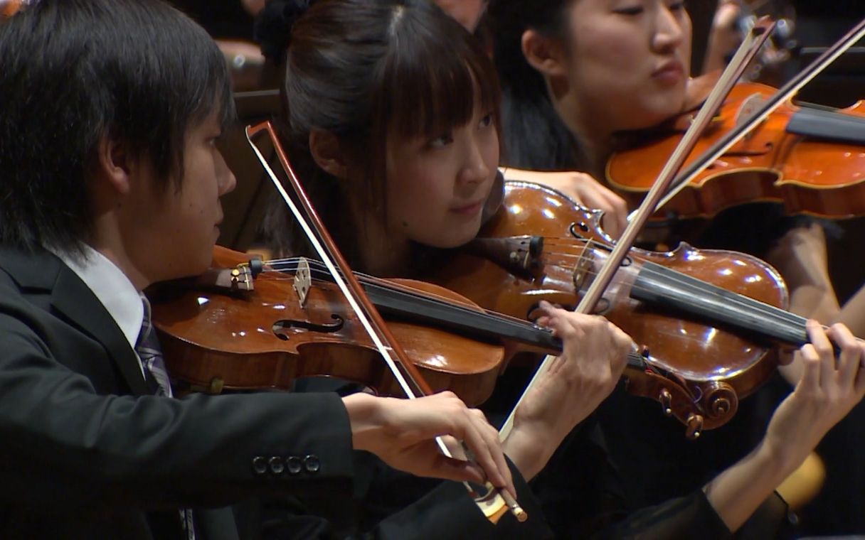 [图]早稻田大学交响乐团2012柏林音乐会 - 理查·施特劳斯《蒂尔的恶作剧》