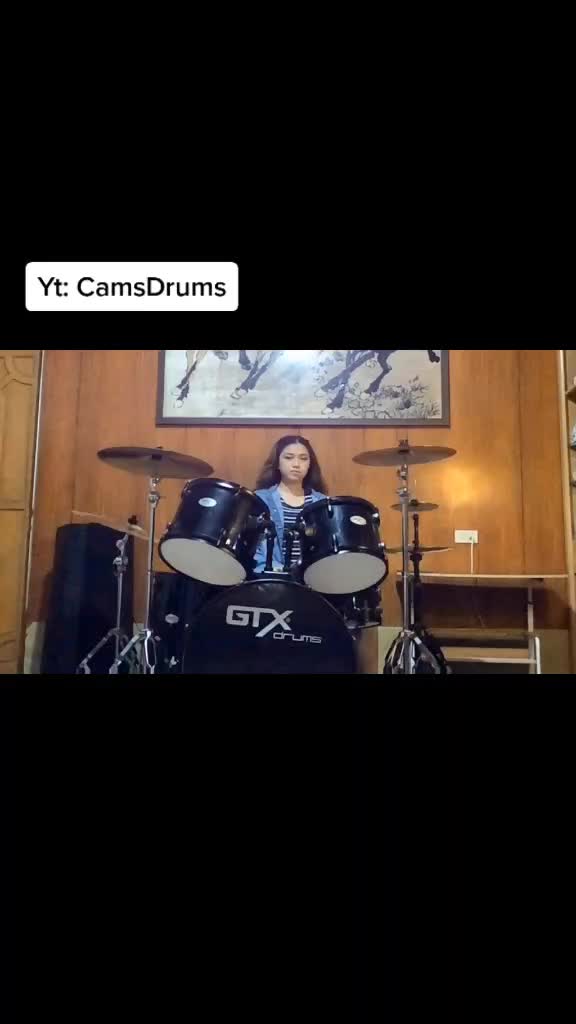 dani california ~ 红辣椒 ~ 鼓盖