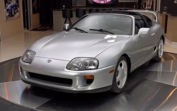 [图]JDM最辉煌时期的产物丰田SUPRA A80