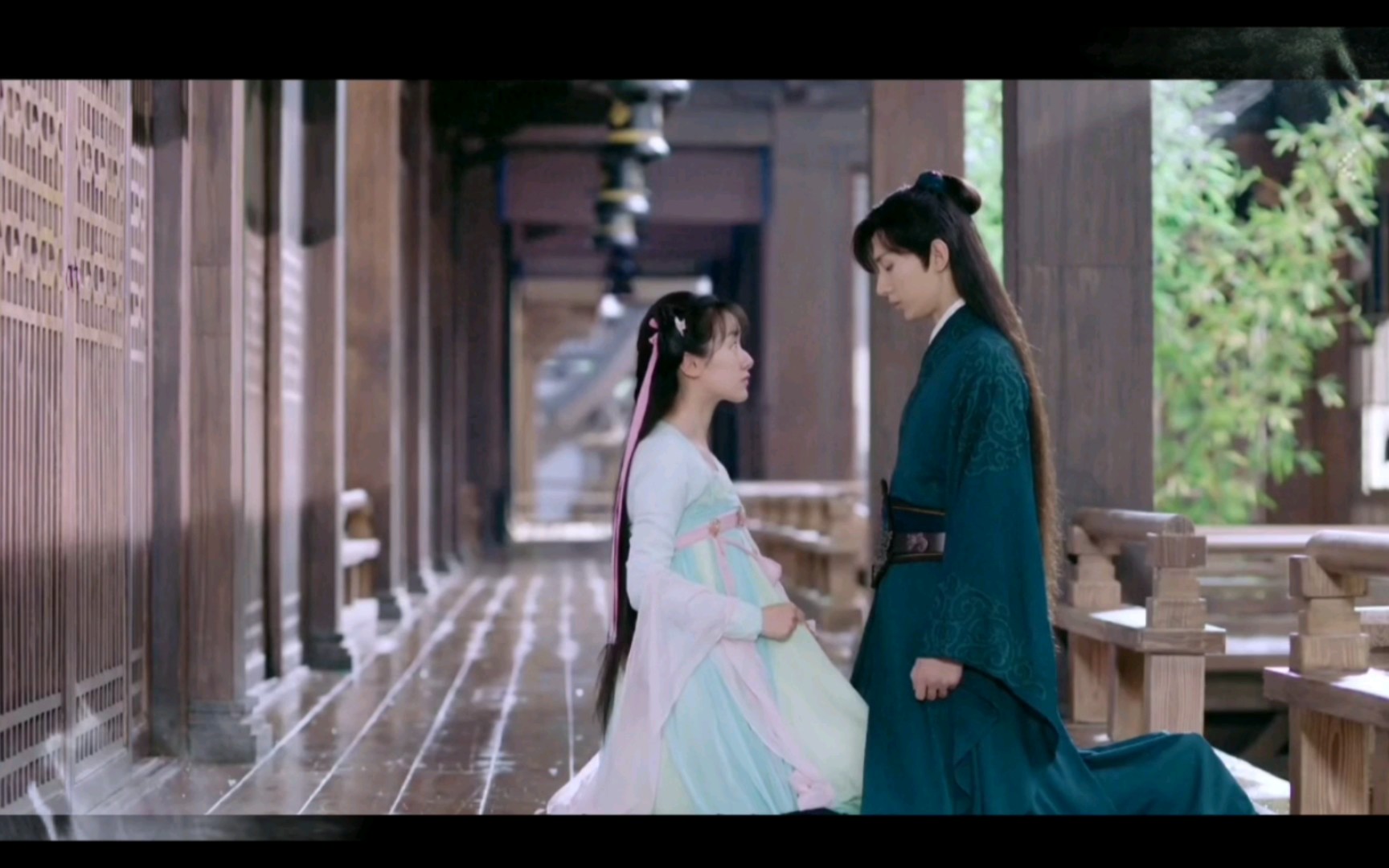 他们是连背影都相配的人啊 司凤*璇玑