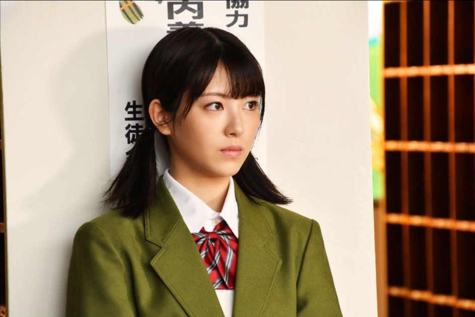 可爱!滨边美波新剧换了好多造型呐!