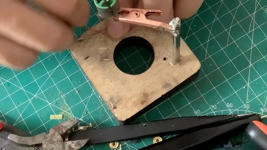 四驱车手绕转子0.5双八教学