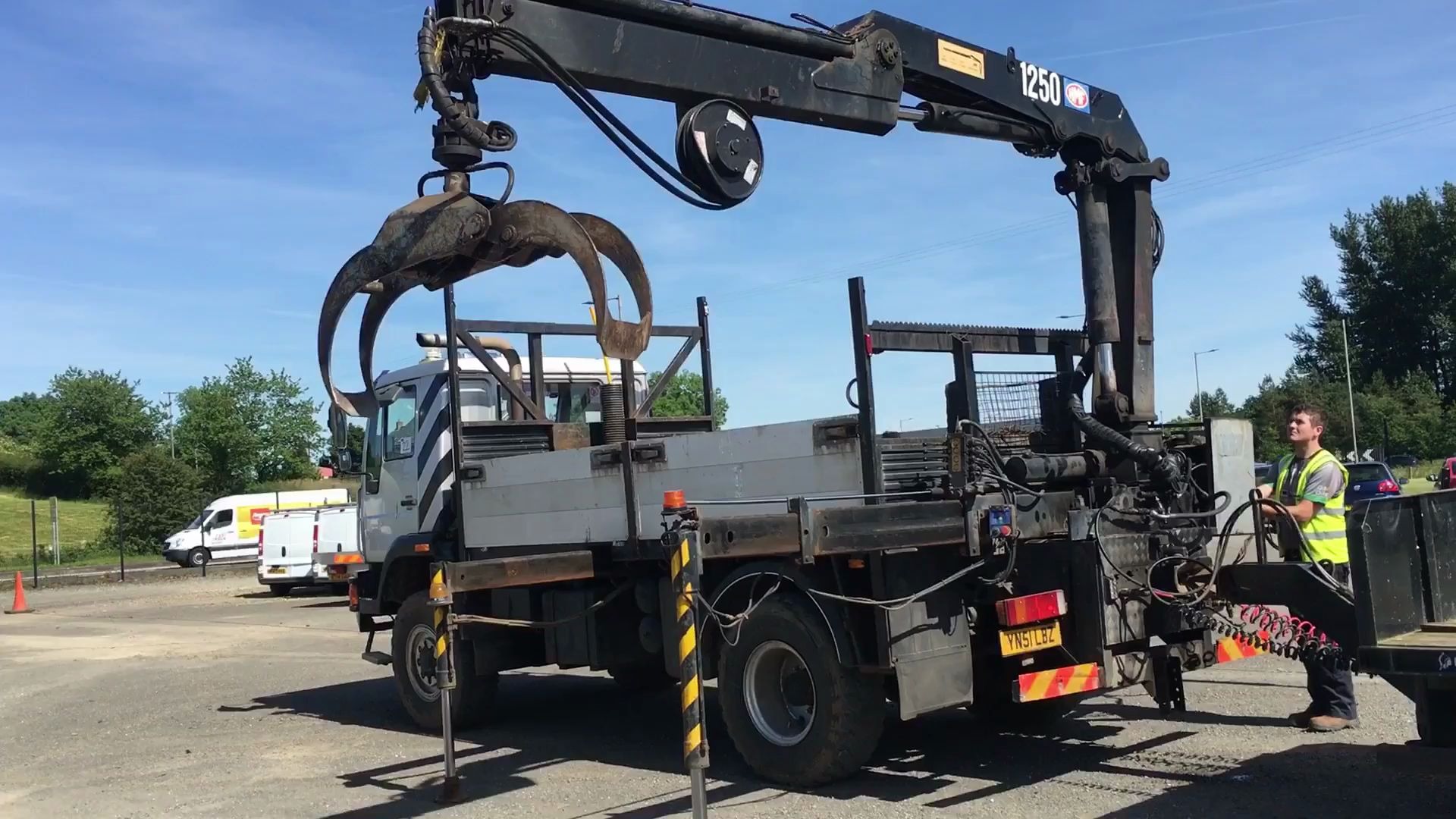 曼 man 4x4 两轴卡车随车吊起重机夹子