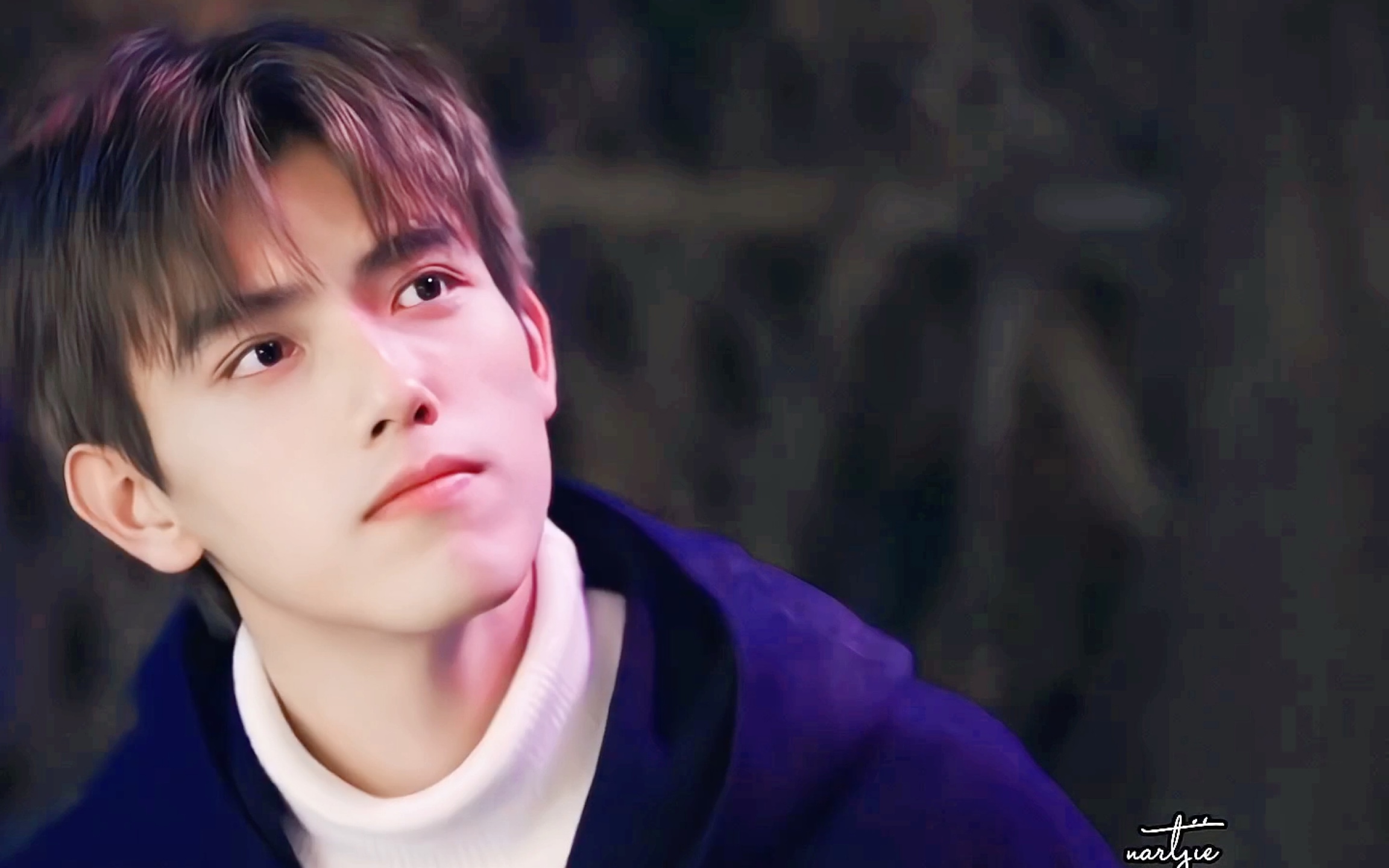 李峋:让你坐不是让你睡 哈哈哈笑死