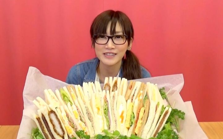 【大胃王】木下佑香|挑战巨无霸咖喱饭_哔哩哔哩 (゜-゜)つロ 干杯