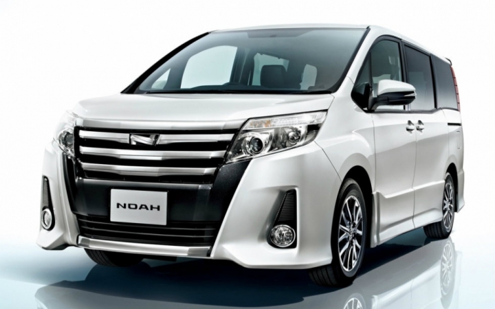 【日本试驾】国民级保姆车---丰田noah