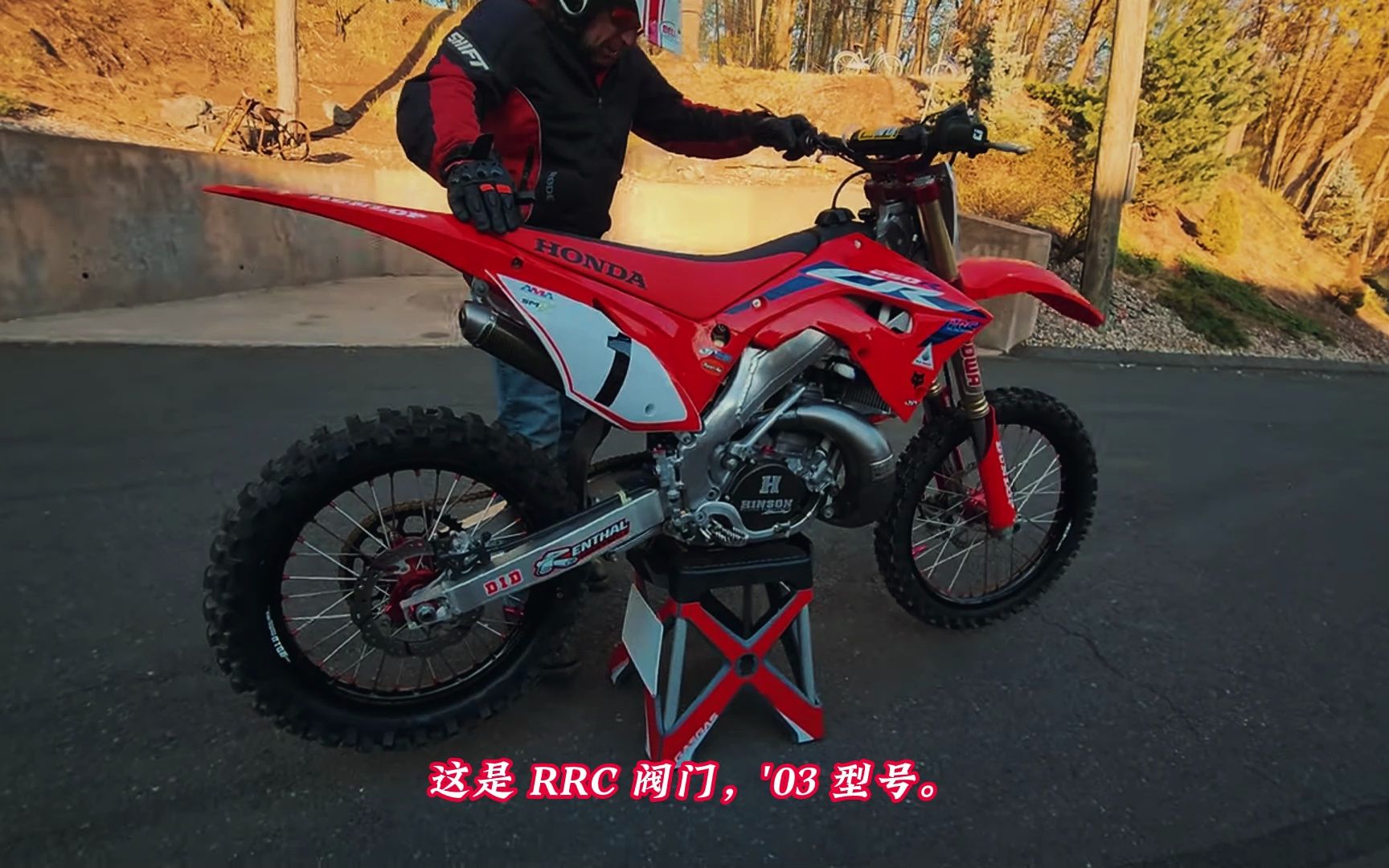 双料冠军,创造历史的cr250r