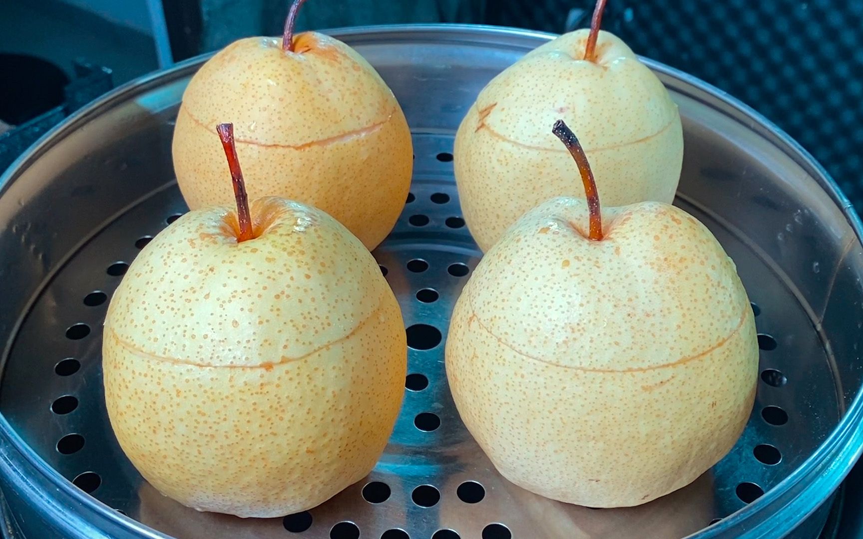 西瓜雪梨汁功效与作用(西瓜雪梨汁:清热解暑,润肺止咳)