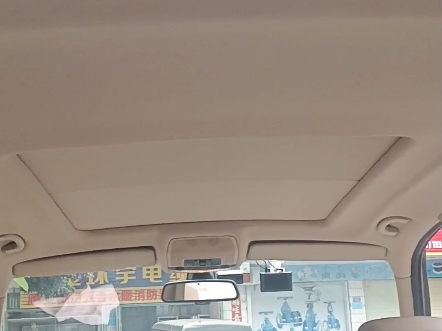宝马x5顶棚布老化脱落,如何修复翻新才能保证后期不会脱落?