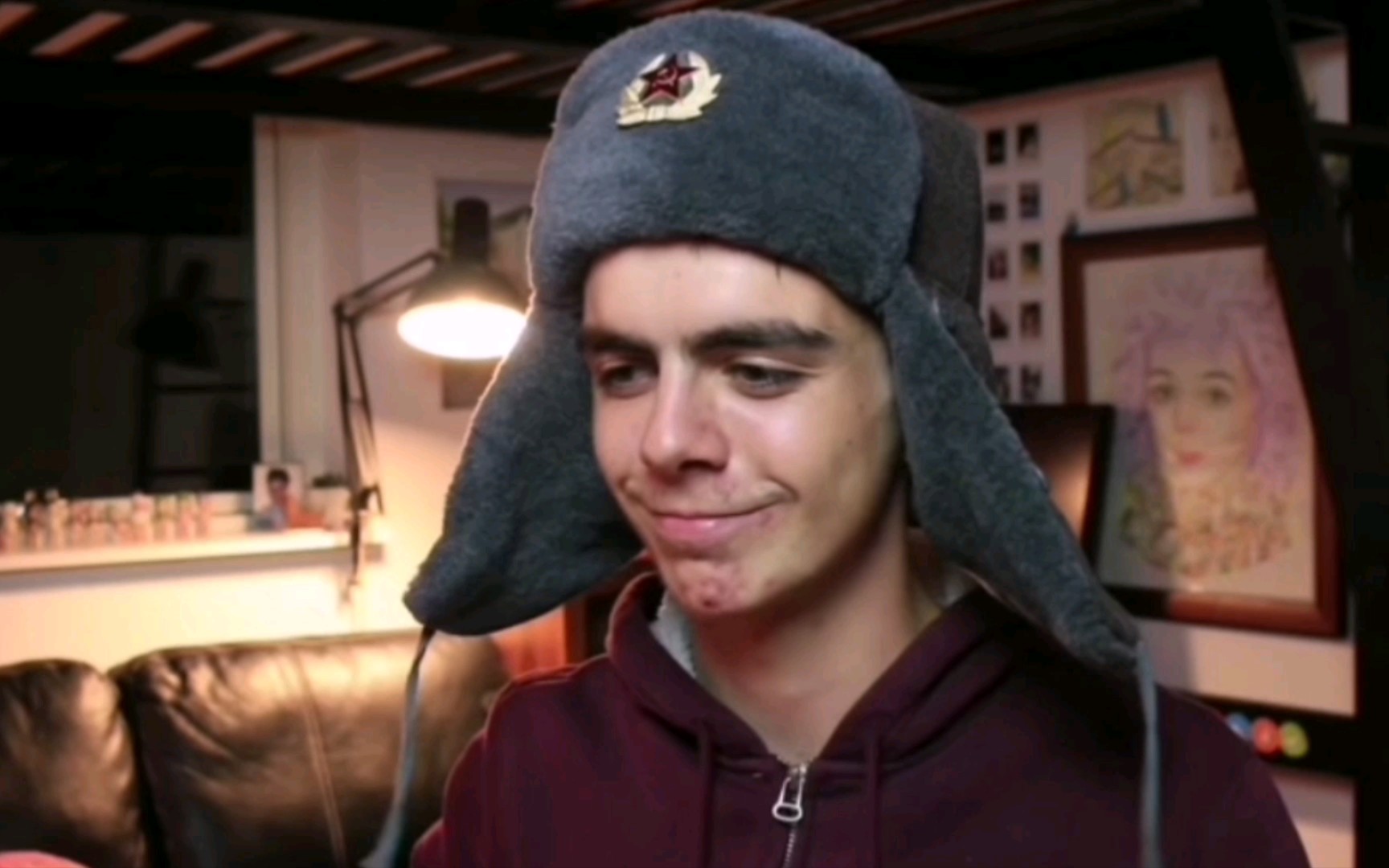 当你拿到一顶苏联红军帽精苏狂喜