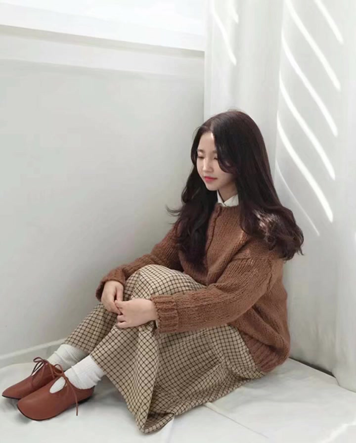 硬币 收藏 fashions秀发消息 紧跟时尚前沿,教你时下最流行时装搭配