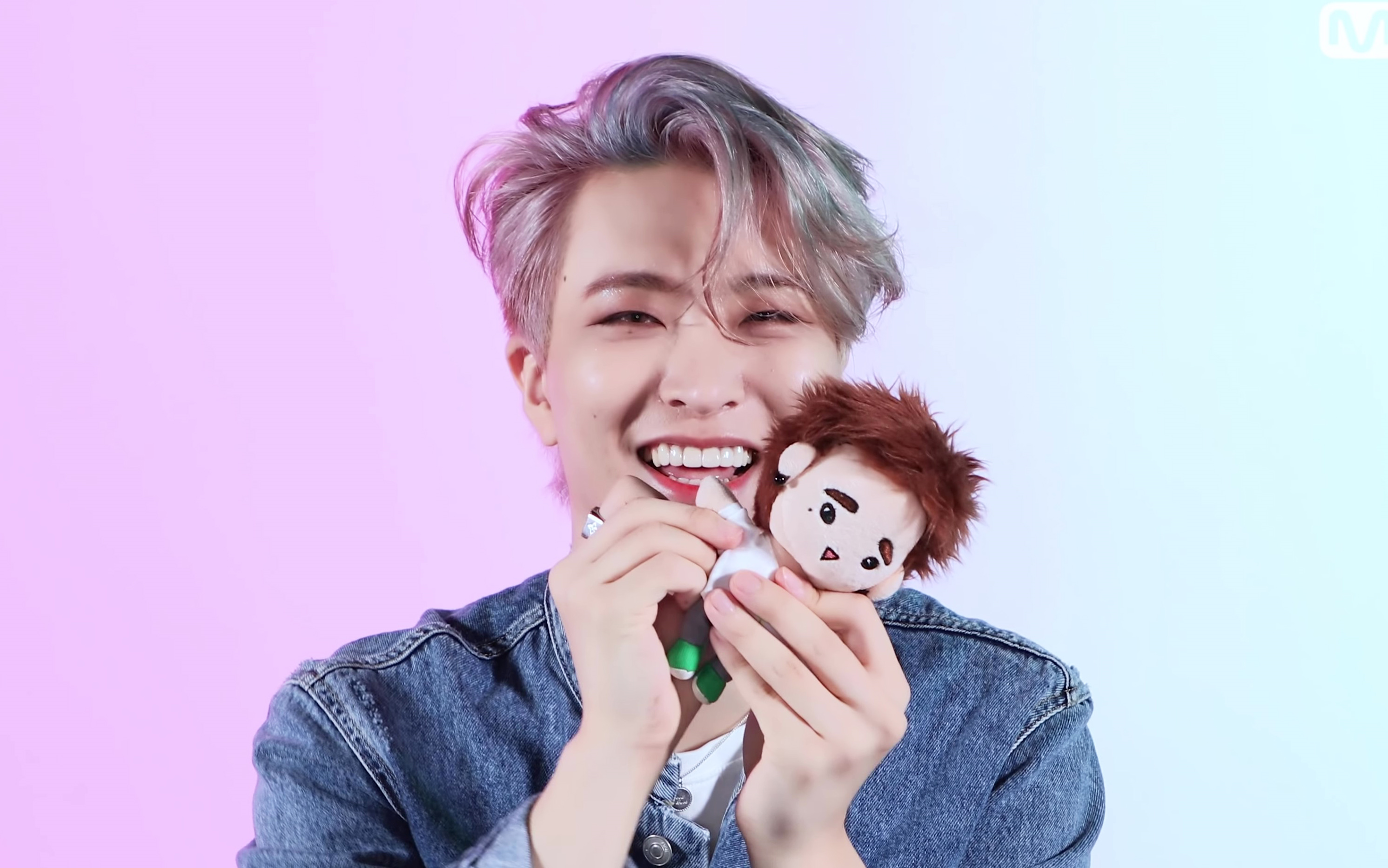 超清78颜值cam78荣宰小可爱77最可爱软萌的果酱糖水獭出来了崔