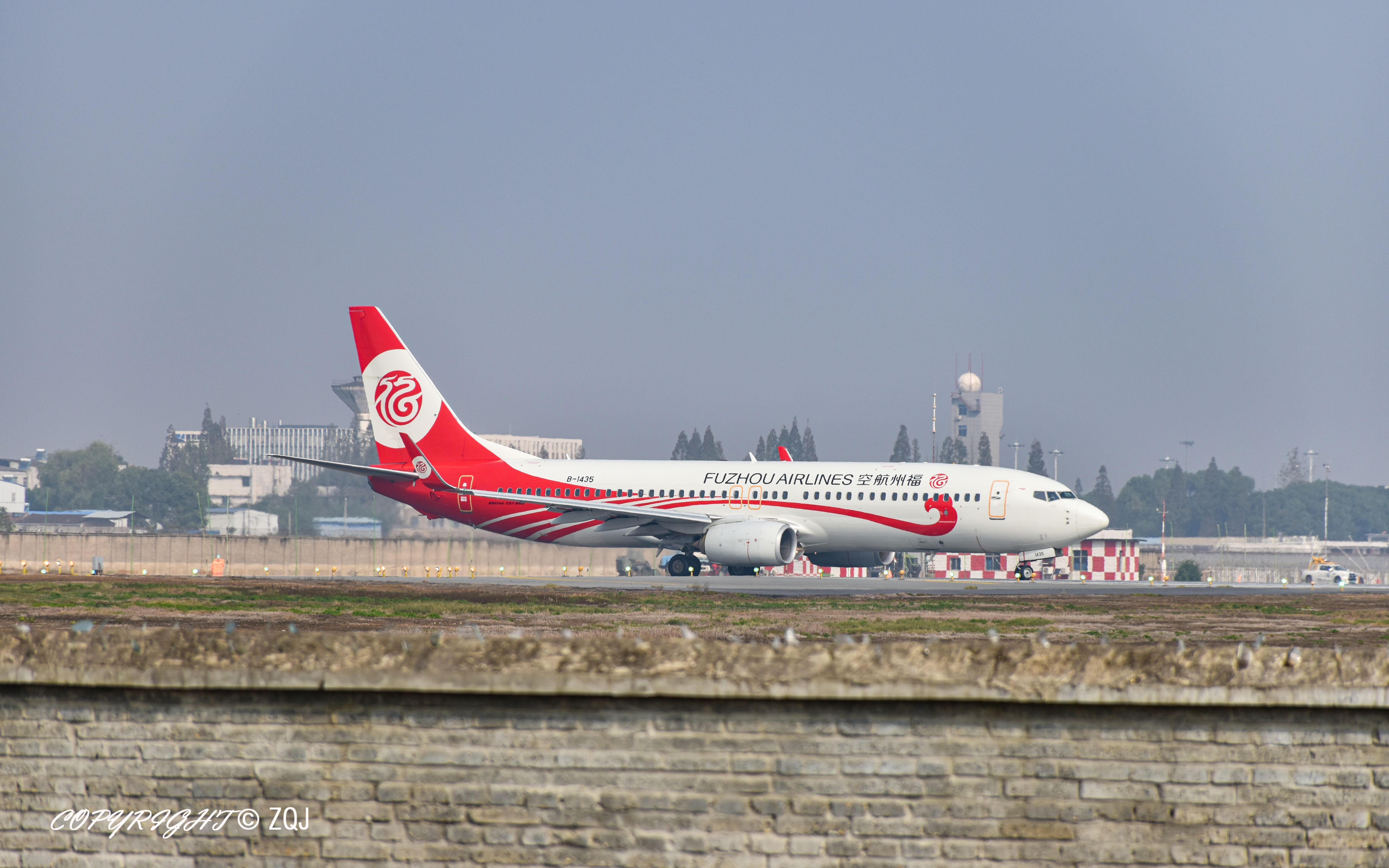 【航空】福州航空b738襄阳刘集机场01跑道起飞_哔哩哔哩_bilibili