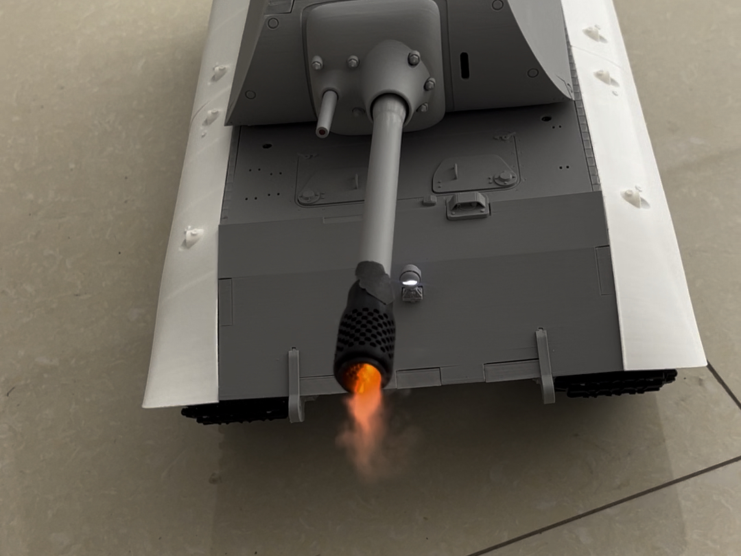 e100坦克模型,恒龙7.1声组