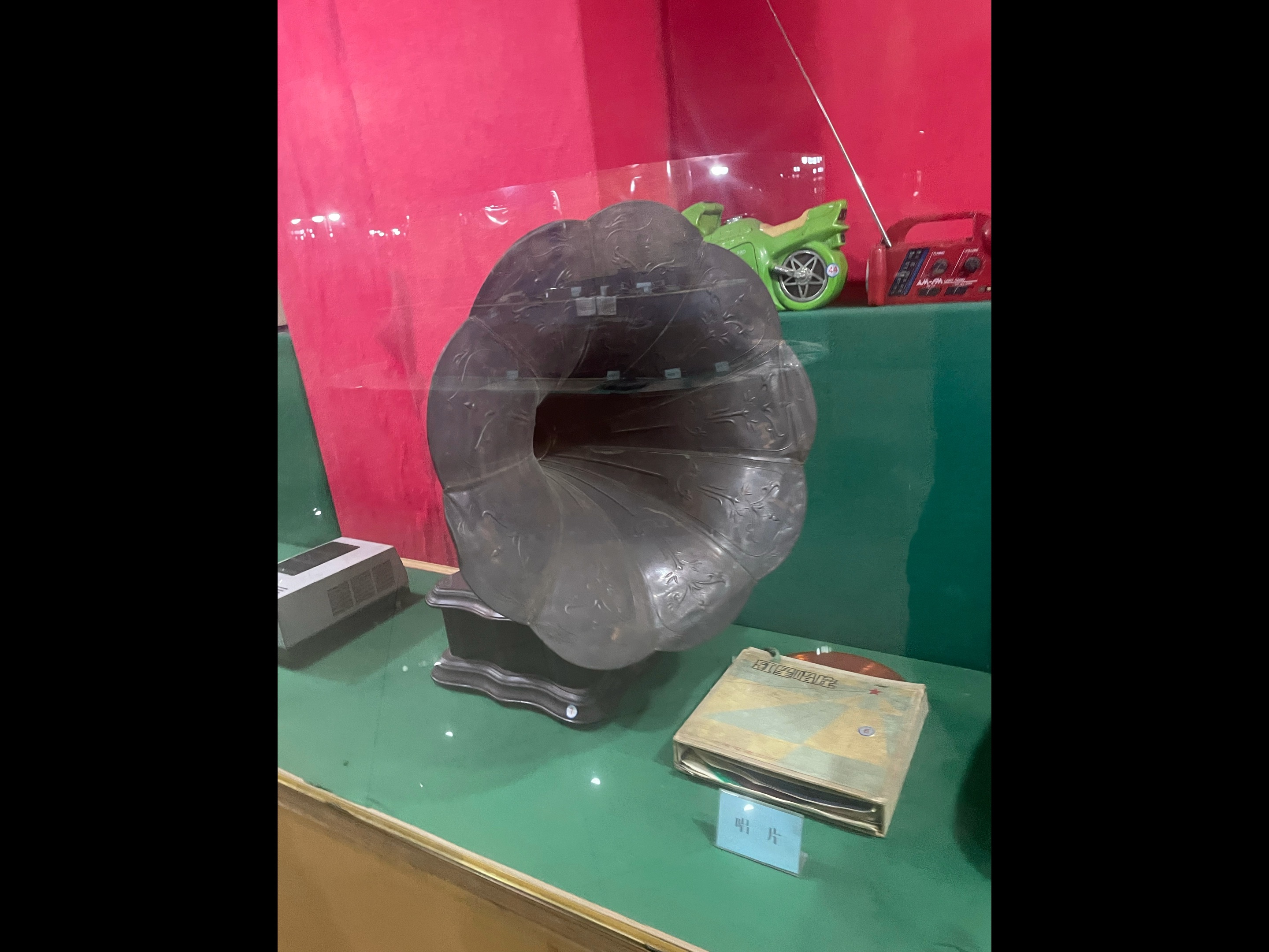 兄弟们,我来到河北省石家庄市平山县的西柏坡博物馆了,这真是太有纪念