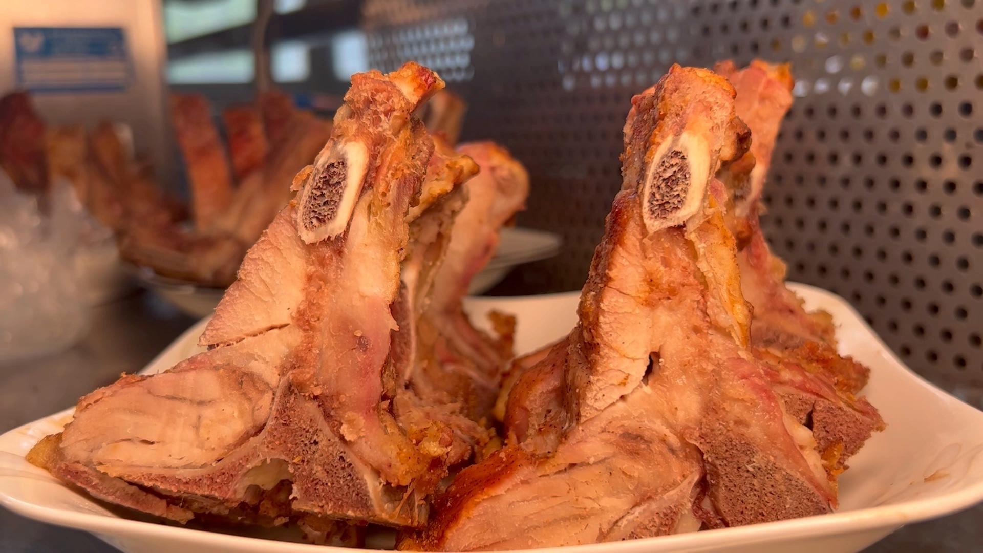 91烧骨好吃97@云海阁烧猪骨 非物质文化遗产广东老字号品牌广东