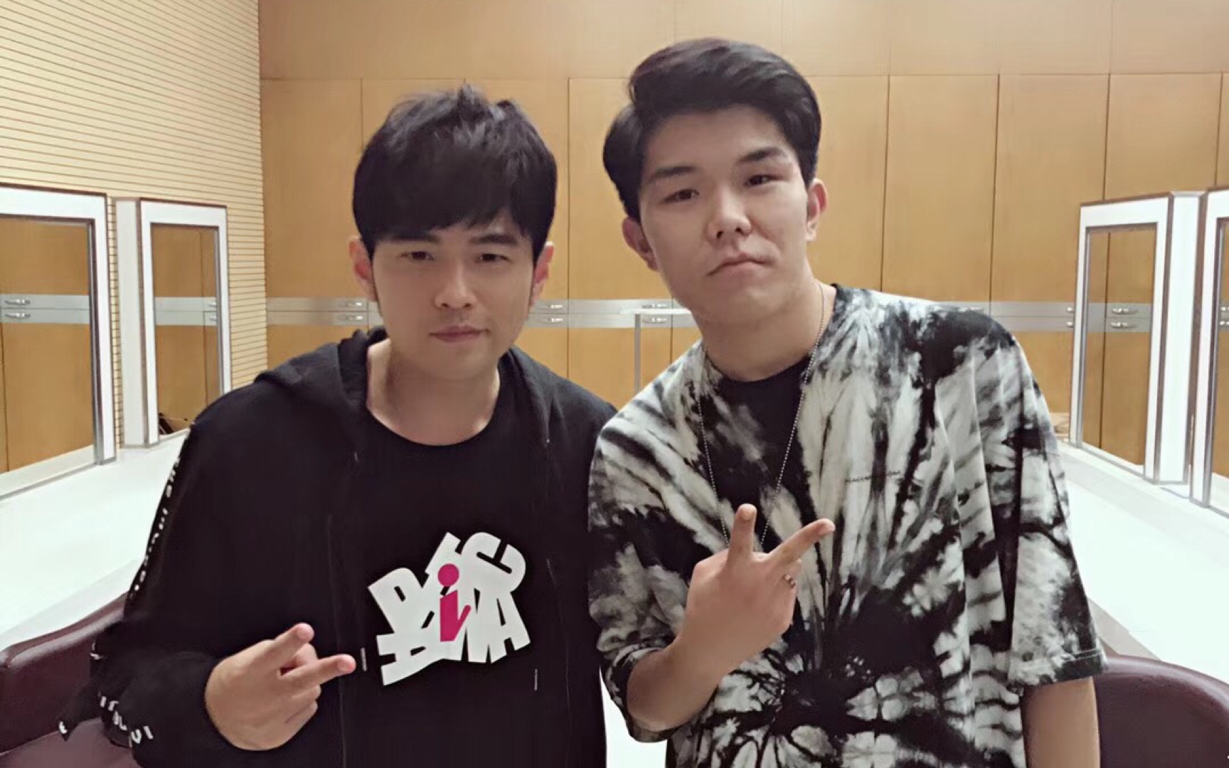 杰伦爱徒-达布希勒图的日常翻唱《鱼仔》