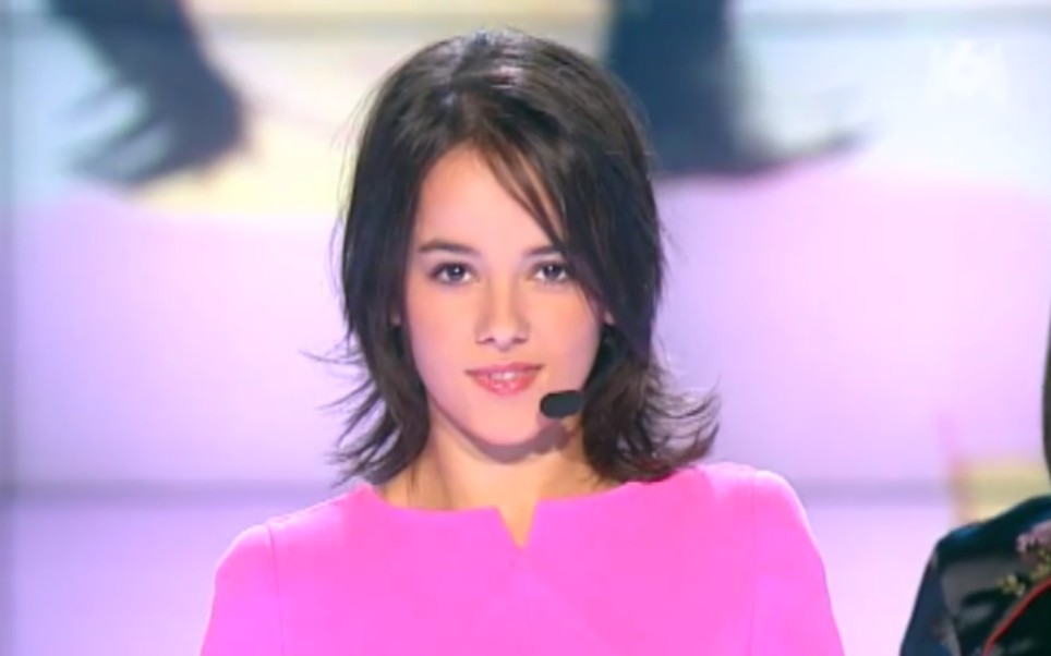 艾莉婕 Alizee  J'ai Pas Vingt Ans 二十未满 最美现场演出哔哩哔哩bilibili