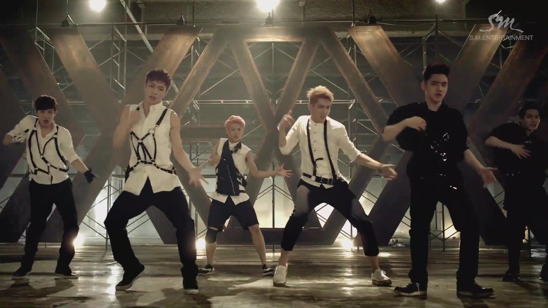 【exo】growl(咆哮) original韩文版mv