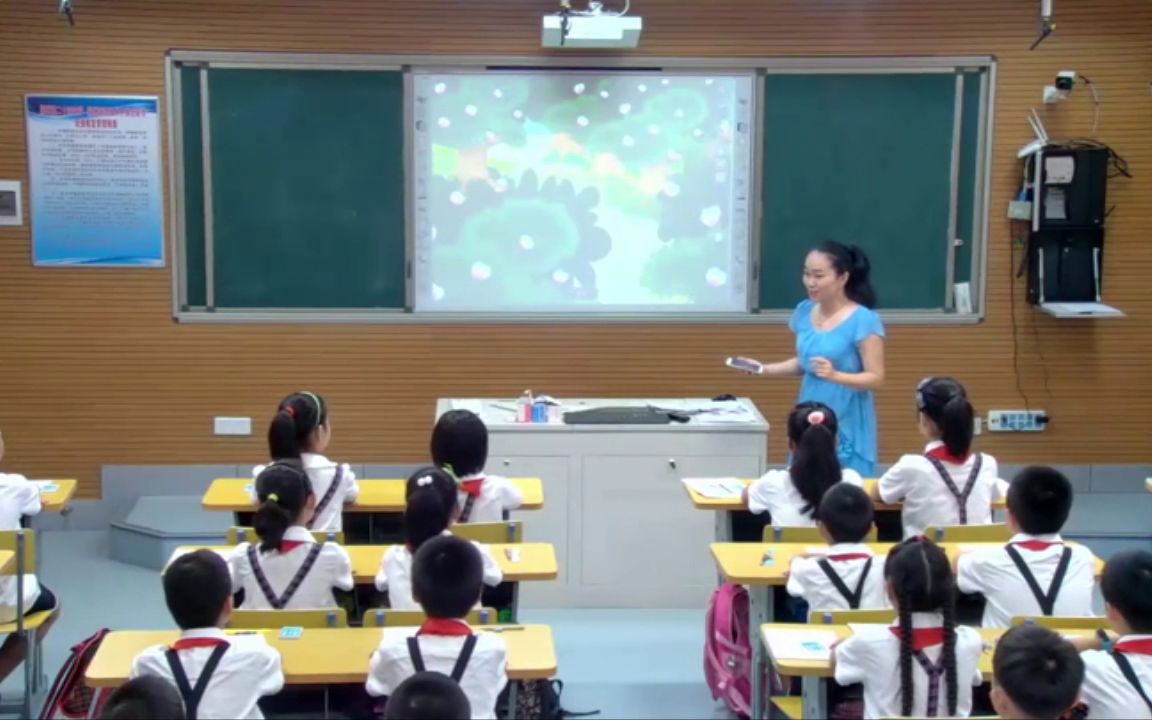 [图]【获奖】人教版三年级数学上册_因数中间或末尾有0的乘法-王老师公开优质课视频