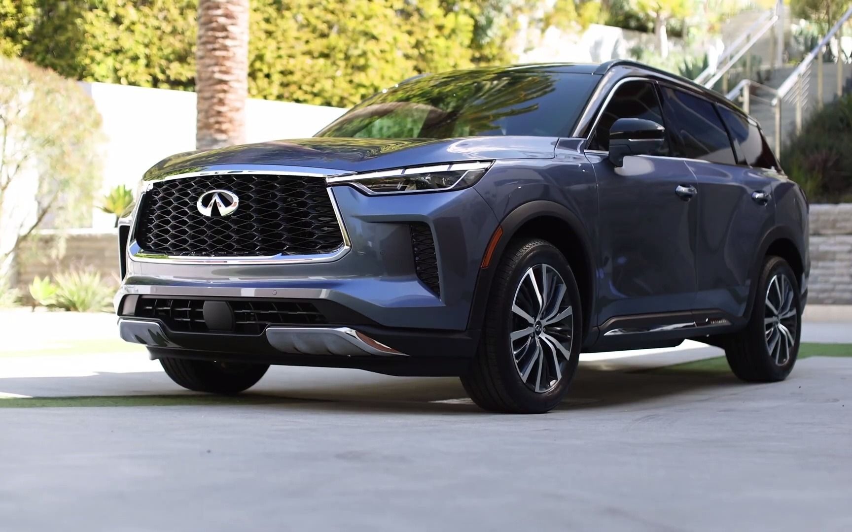 2022款英菲尼迪qx60 - 第一时间欣赏:外观,内饰,空间!
