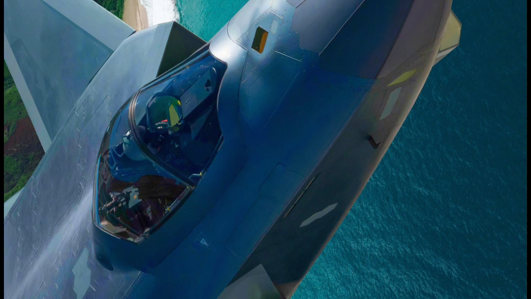 歼20空对空视角