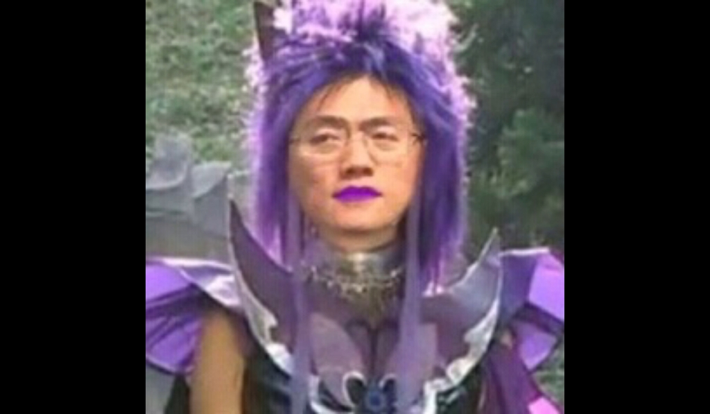 追时代峰峻哪有不玩表情包