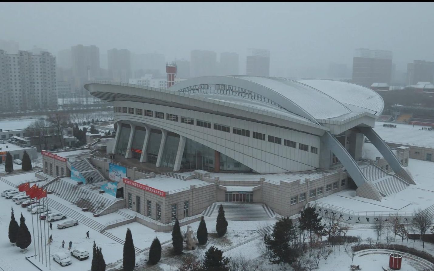 [图]第二场冬雪欣然而至。愿你在这美好的冬景里，不忧不惧，向暖而行