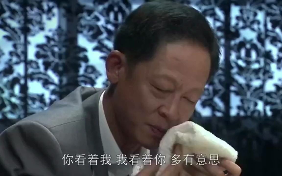 青瓷:酒桌上就能看出你的人品和处事能力,做生意的人不得不学啊哔哩哔哩bilibili