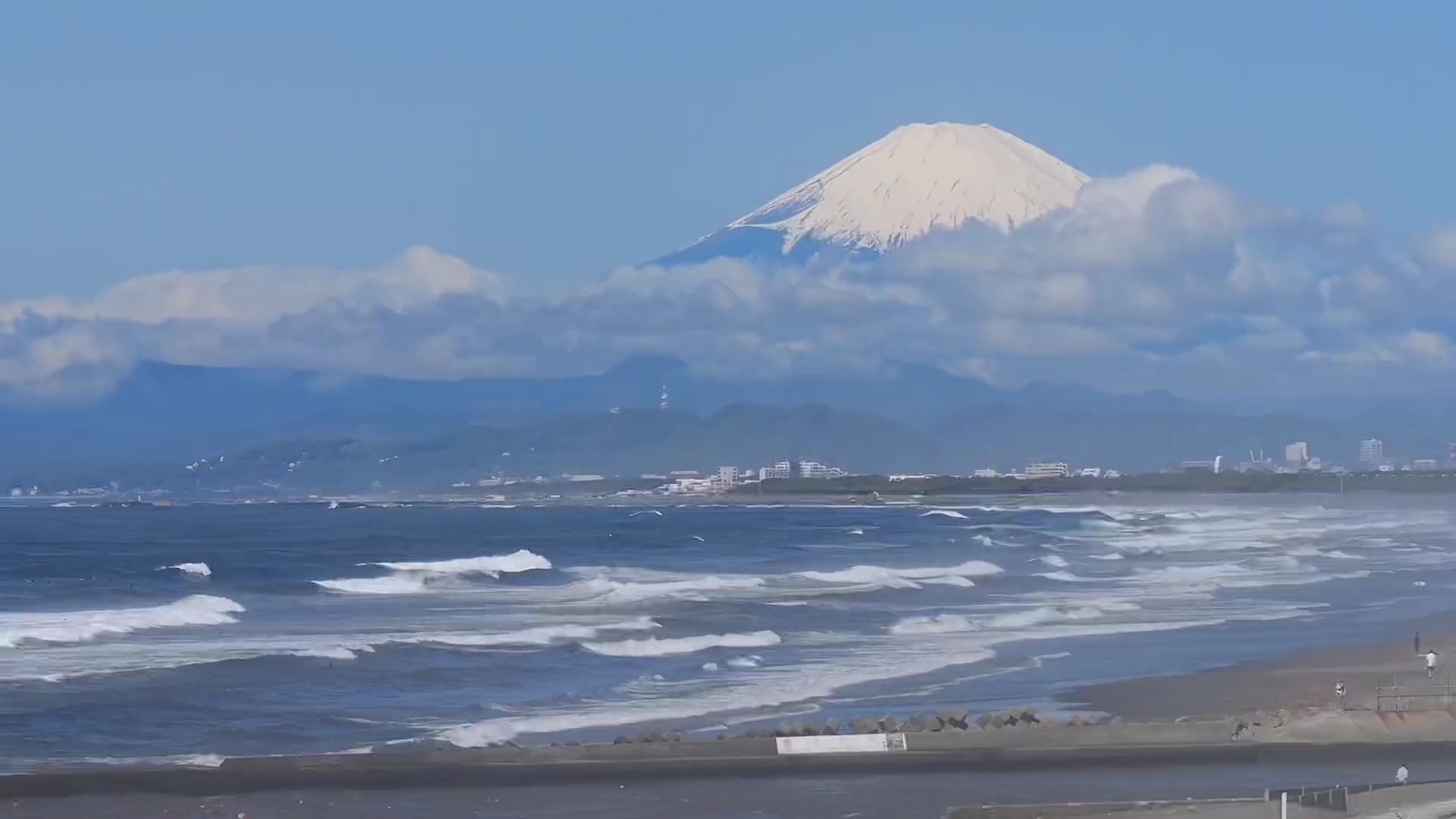 [图]【一起看海吗？】面朝大海，春暖花开。